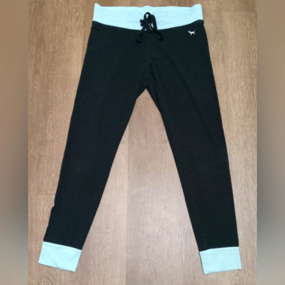 PINK by Victoria's Secret Black Cropped Yoga Pants Size Medium